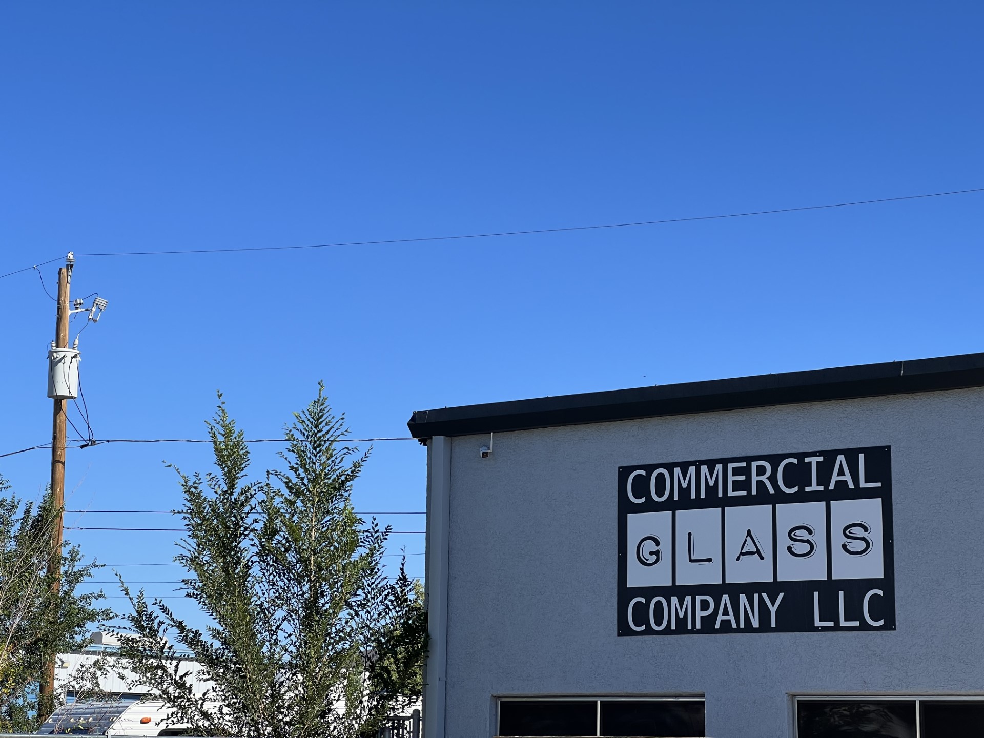 commercial glass company, trades, glazier, steve wood, rene wood, local business, storefront windows